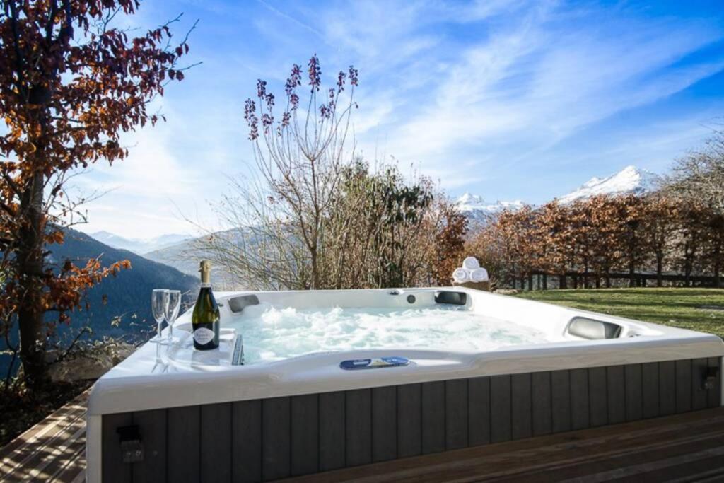 Paisible Chalet Montagne Avec Option Jacuzzi Séez المظهر الخارجي الصورة